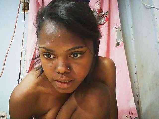Erica01 webcam