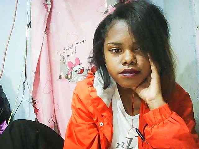 Erica01 webcam