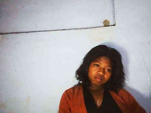 Erica01 cam