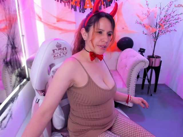Rebecca-turner live cam preview