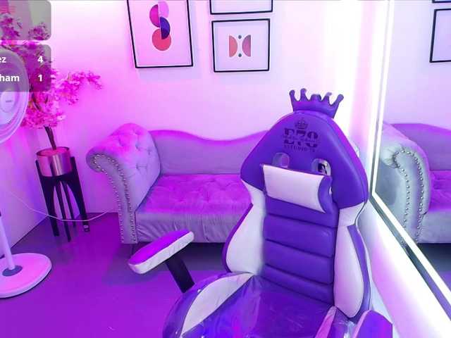 Rebecca-turner live cam on BongaCams