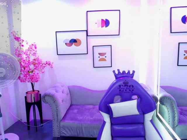 Rebecca-turner webcam