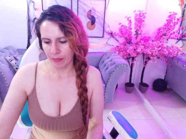 Rebecca-turner webcam
