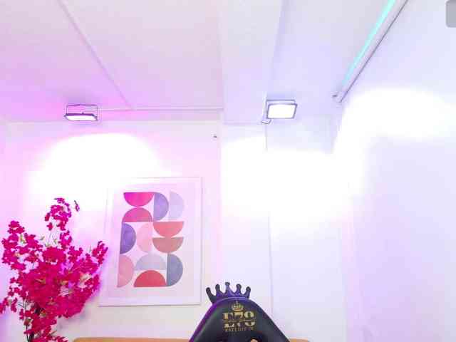 Rebecca-turner webcam