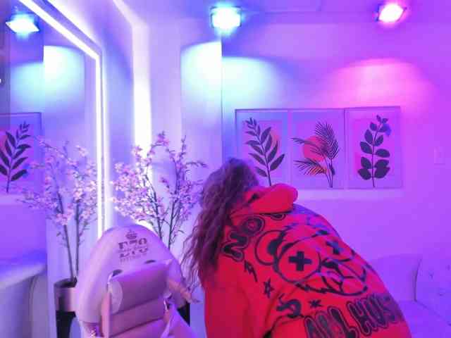Rebecca-turner webcam