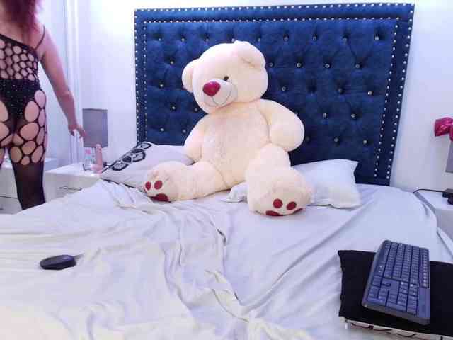 Rebecca-turner webcam