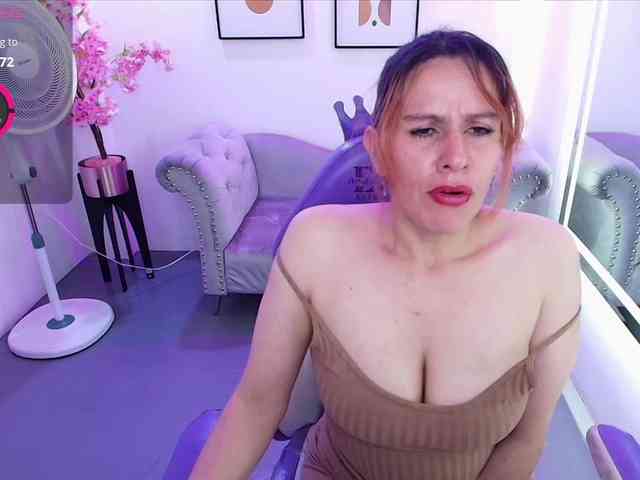 Rebecca-turner webcam