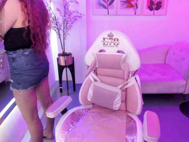 Rebecca-turner webcam
