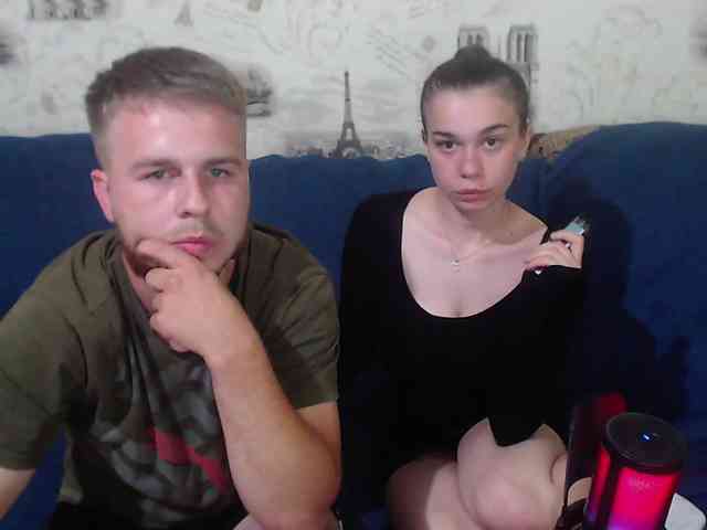 JhonLily webcam