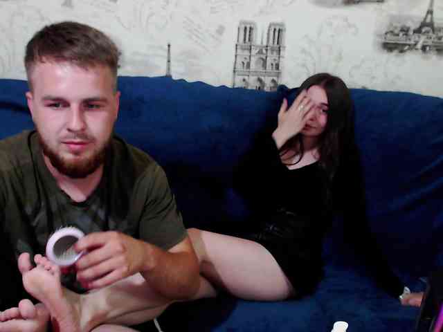 JhonLily webcam
