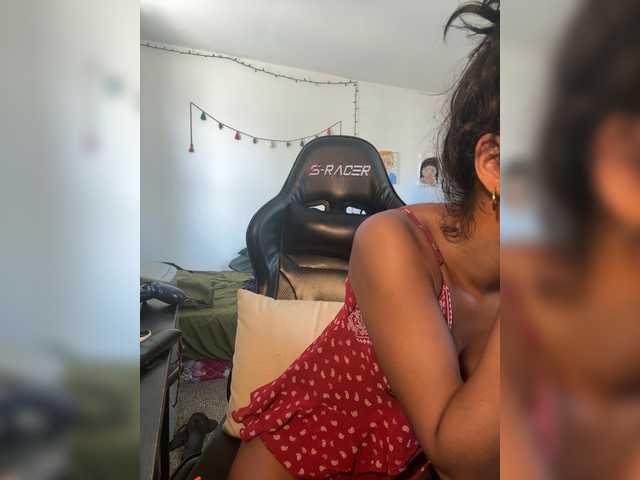 Kittybangbang live cam on BongaCams