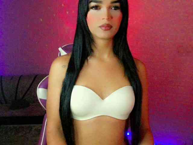 Mszoe-Hans Live Webcam on BongaCams
