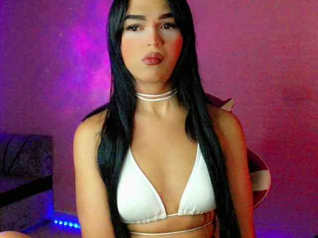 Mszoe-Hans Live Webcam on BongaCams