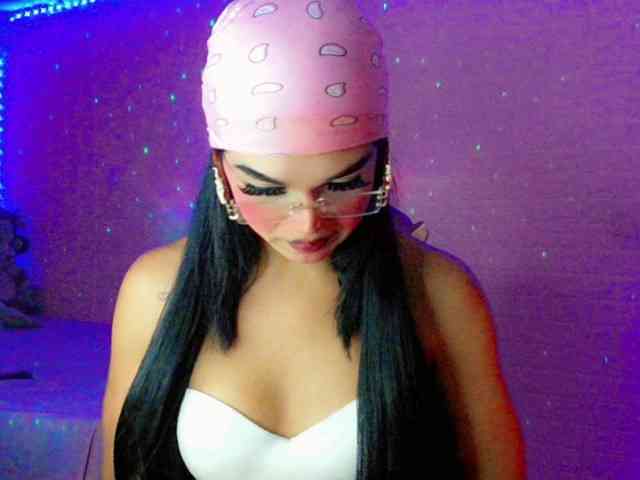 Mszoe-Hans Sex Cam Show