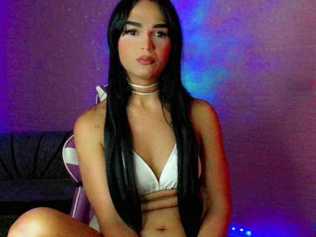 Mszoe-Hans Live Webcam on BongaCams