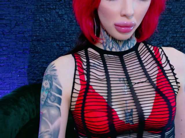 CassyFoxyy live cam on BongaCams