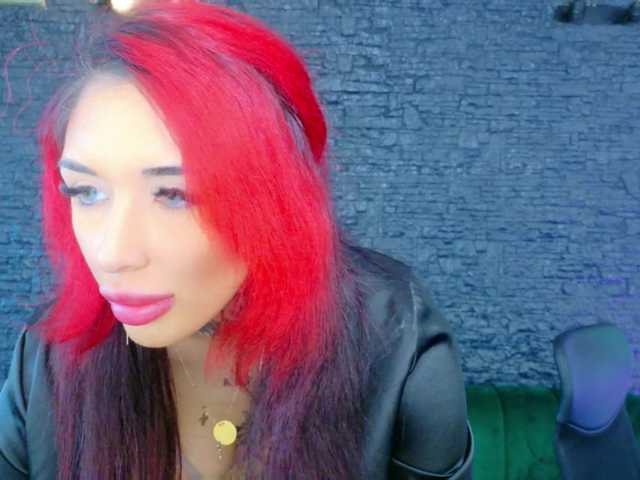 CassyFoxyy live cam on BongaCams