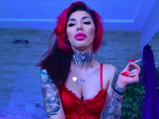 CassyFoxyy live webcam show