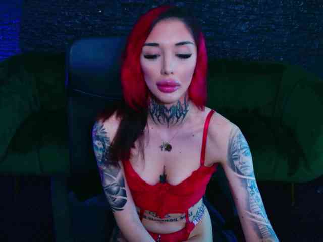 CassyFoxyy CassyFoxyy