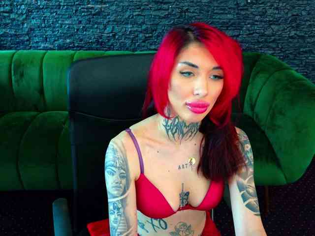 CassyFoxyy CassyFoxyy
