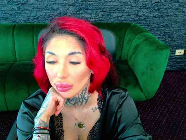 CassyFoxyy webcam