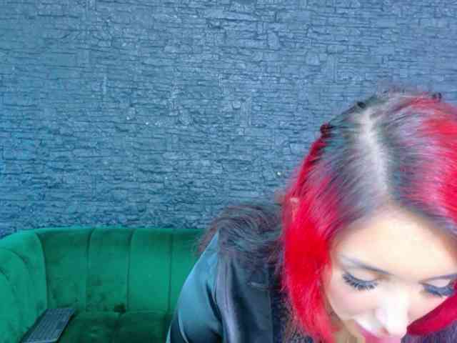 CassyFoxyy CassyFoxyy