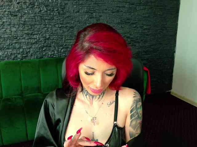 CassyFoxyy