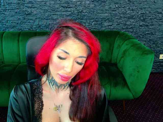 CassyFoxyy Live Webcam on BongaCams