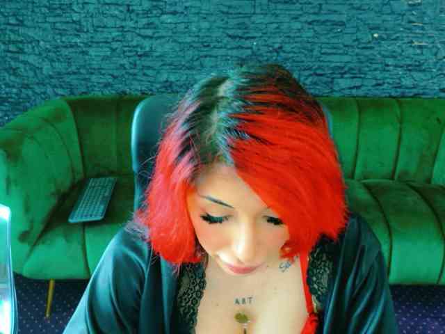 CassyFoxyy CassyFoxyy