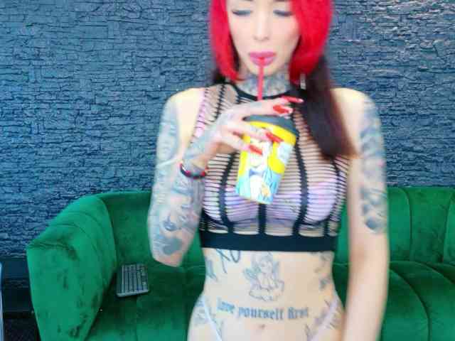 CassyFoxyy CassyFoxyy