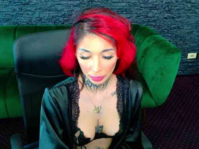 CassyFoxyy Live Webcam on BongaCams