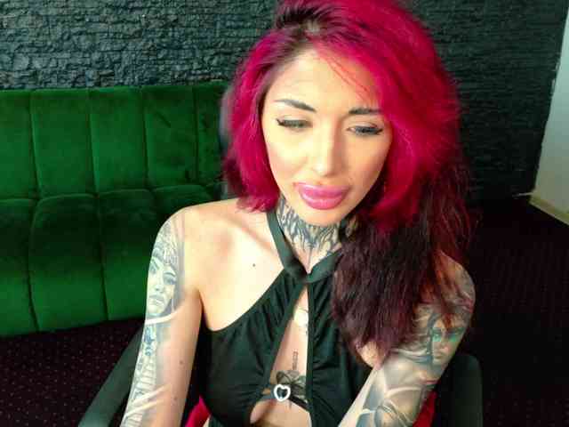 CassyFoxyy webcam