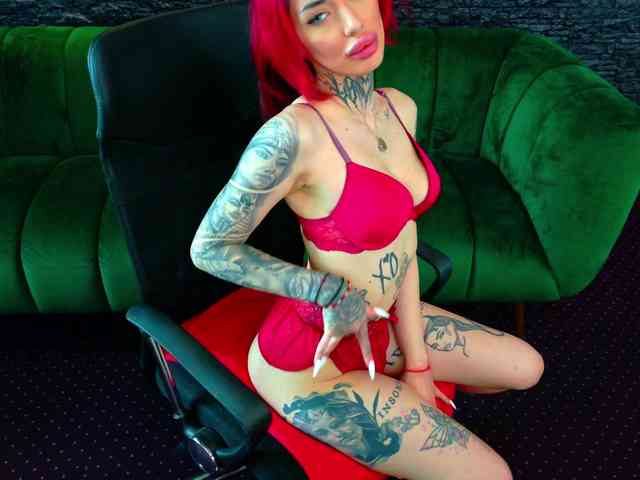 CassyFoxyy - Girl 