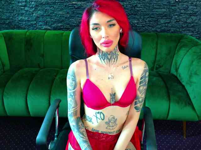 CassyFoxyy webcam