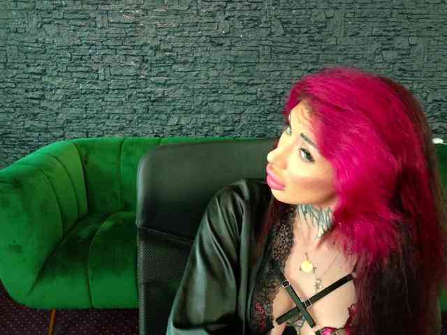 CassyFoxyy webcam