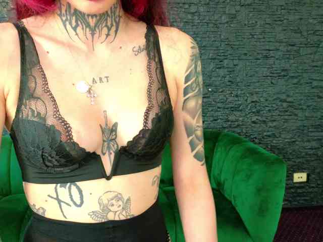 CassyFoxyy CassyFoxyy