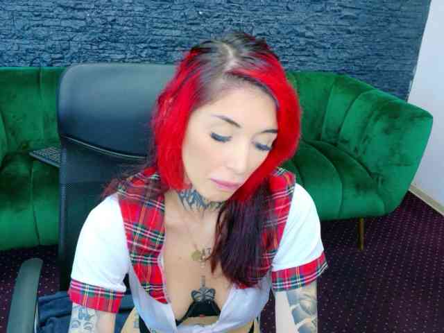 CassyFoxyy CassyFoxyy