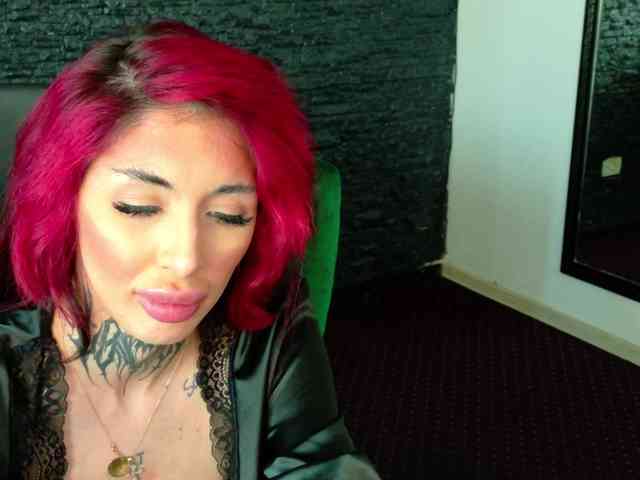 CassyFoxyy Live Webcam on BongaCams