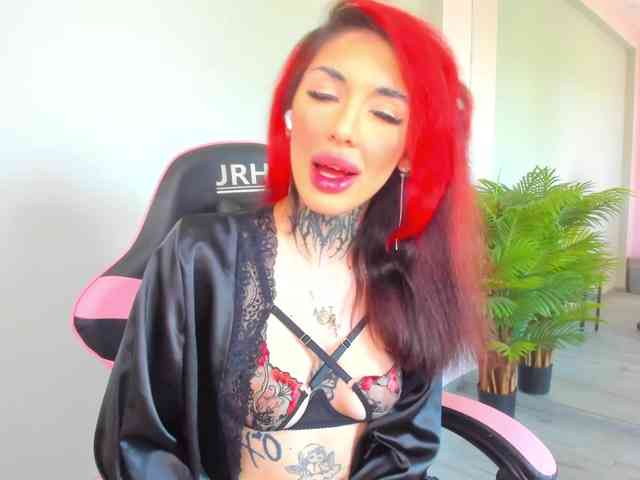 CassyFoxyy Live Webcam on BongaCams