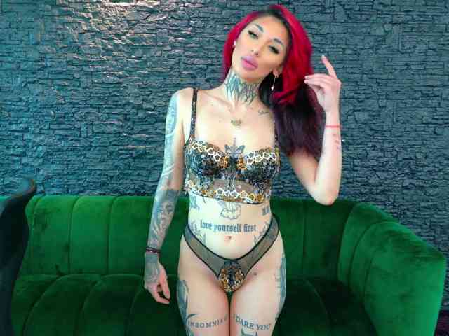 CassyFoxyy webcam
