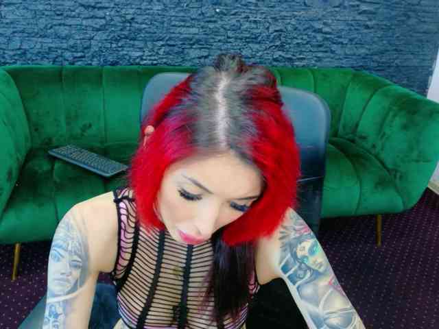 CassyFoxyy webcam