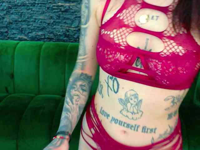 CassyFoxyy webcam