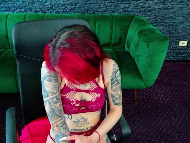CassyFoxyy CassyFoxyy