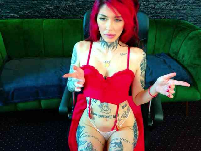 Modella: CassyFoxyy