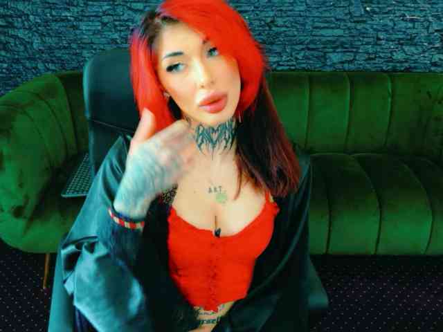 CassyFoxyy - Girl 