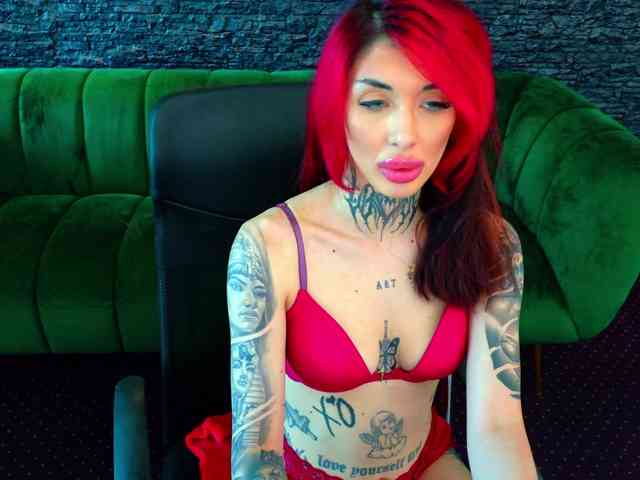 CassyFoxyy CassyFoxyy