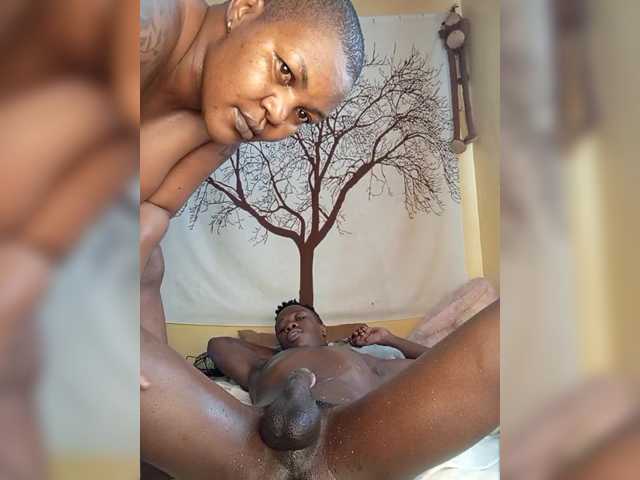 COUGAR-AND-CUB
