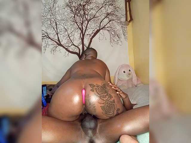 COUGAR-AND-CUB