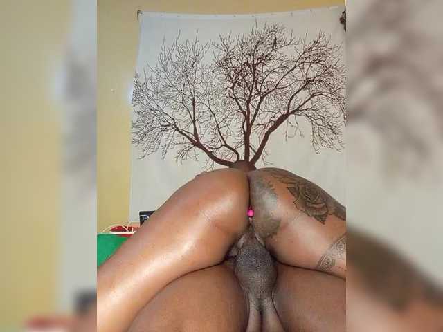 COUGAR-AND-CUB