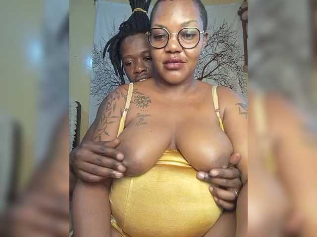 COUGAR-AND-CUB